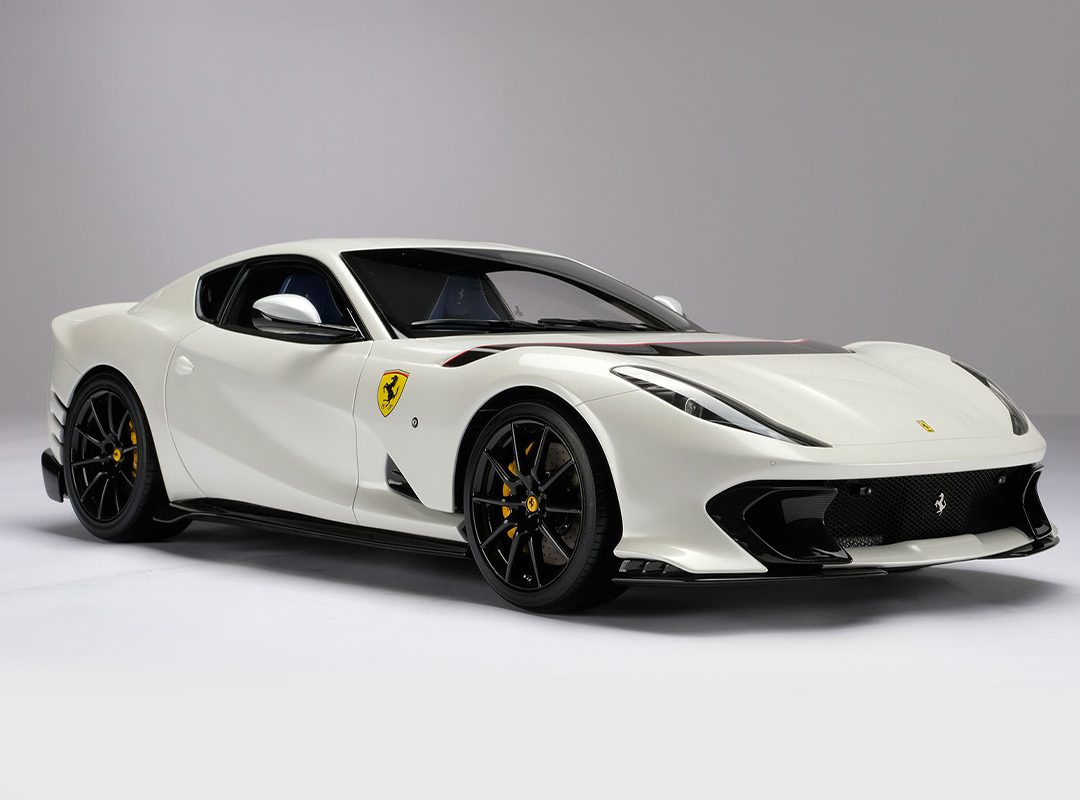 アルマ様 Ferrari 812 Competizione Owner Commissions A Matching Bespoke