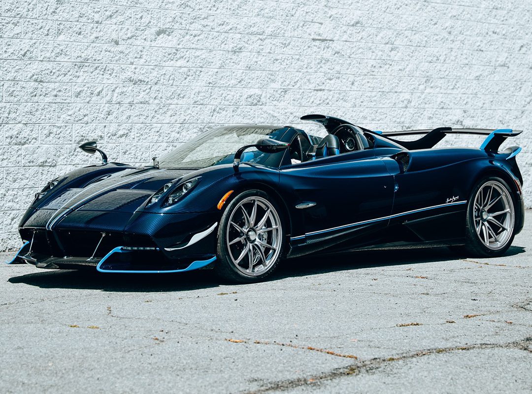 Pagani Just Built an 864HP 1-of-1 Manual Huayra Roadster 'Executer