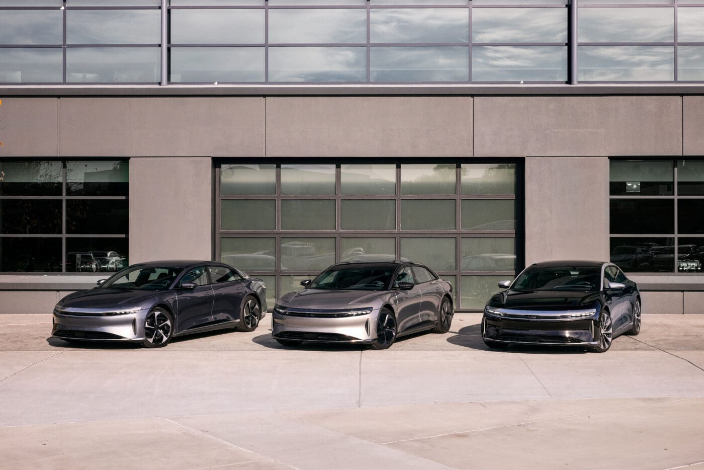 002 LM24 03A Lucid Air EPK 3 shot 3962