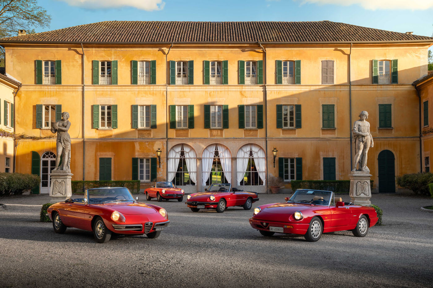 Alfa Romeo Celebrates The 60th Anniversary Of the “Duetto” Spider