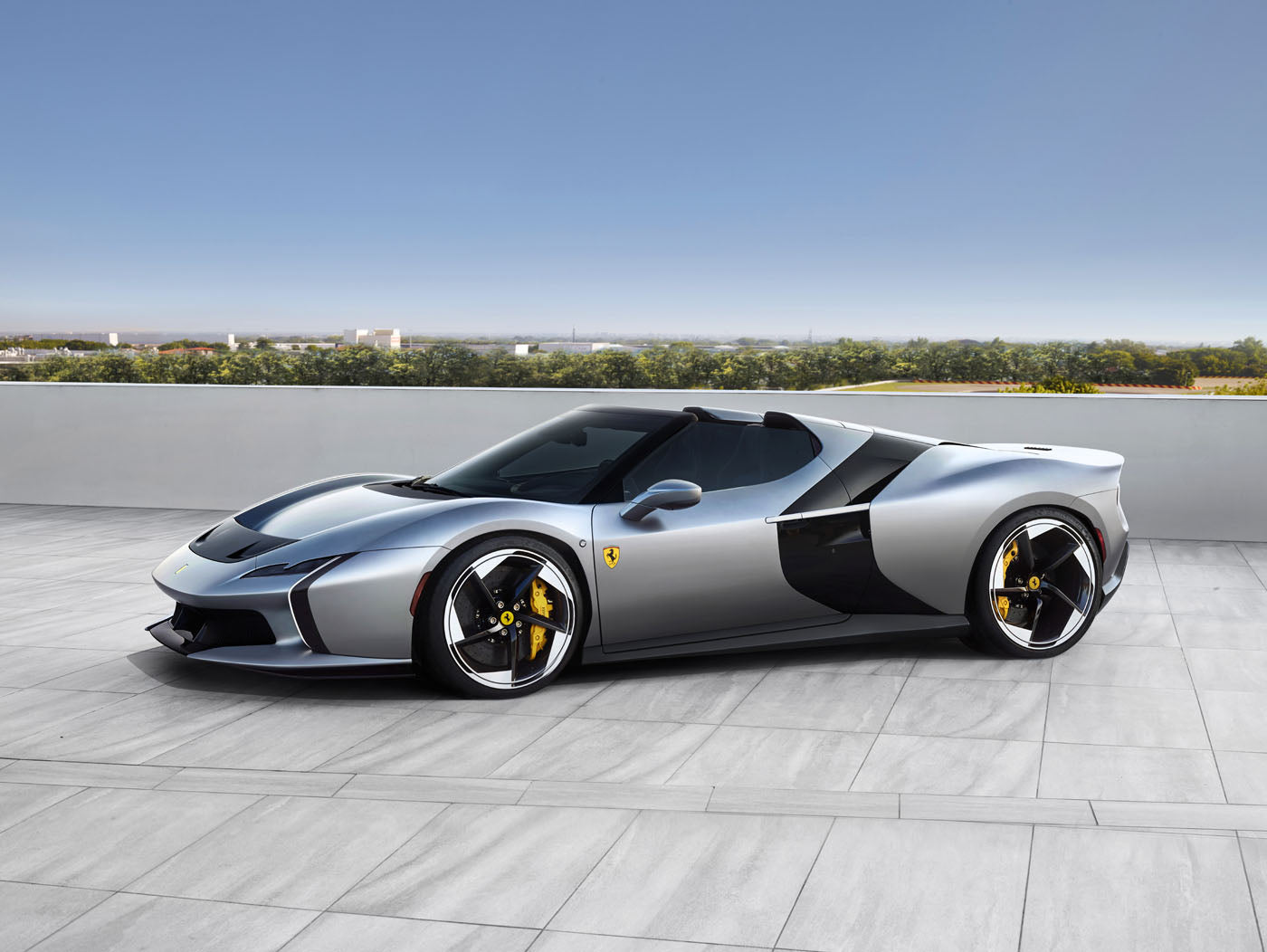 Ferrari Unveils The New One-Off HC25