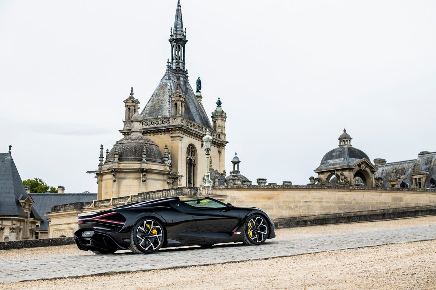 02 BUGATTI W16 Mistral Chantilly2022