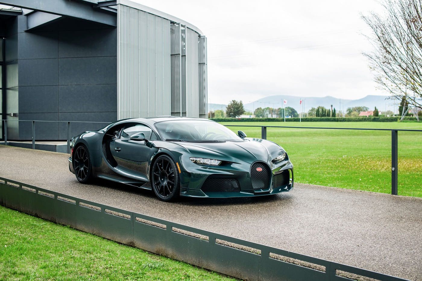 06 BUGATTI 400th Chiron