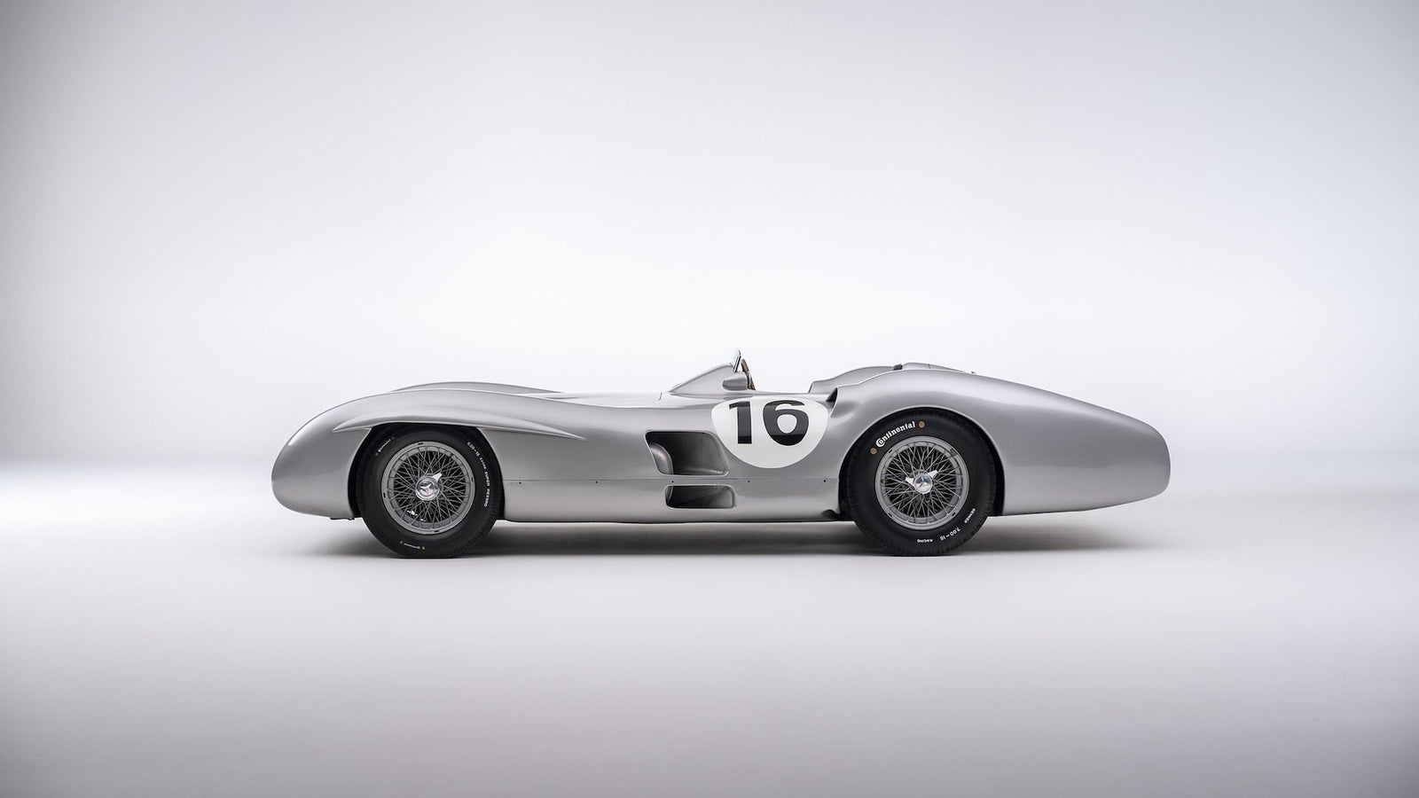 2025 Collector Car Insights: Record Prices, Shifting Tastes and a Market in Motion