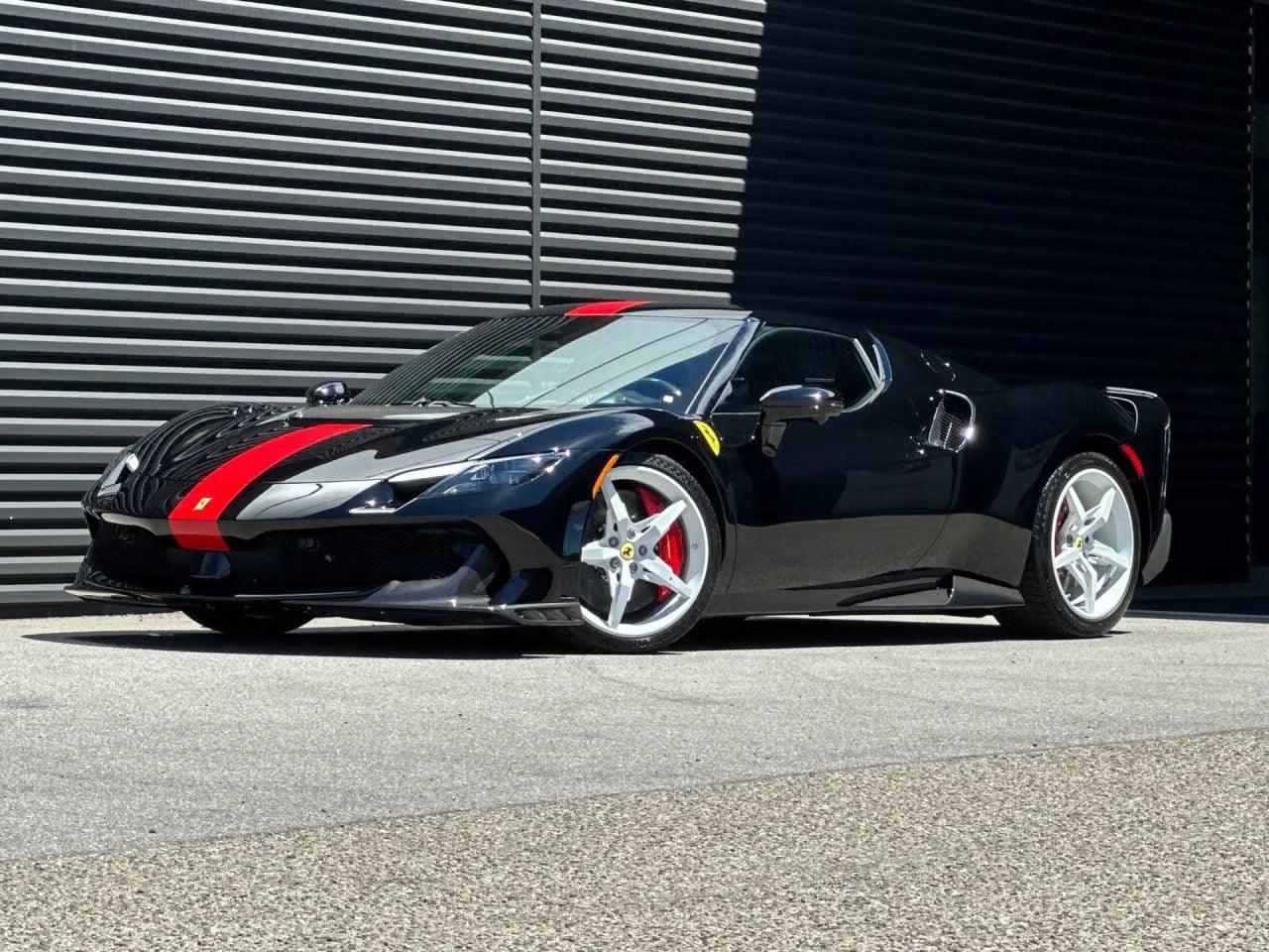 Ferrari F430 Specs, Price, Photos & Review: The World's Best Coupe