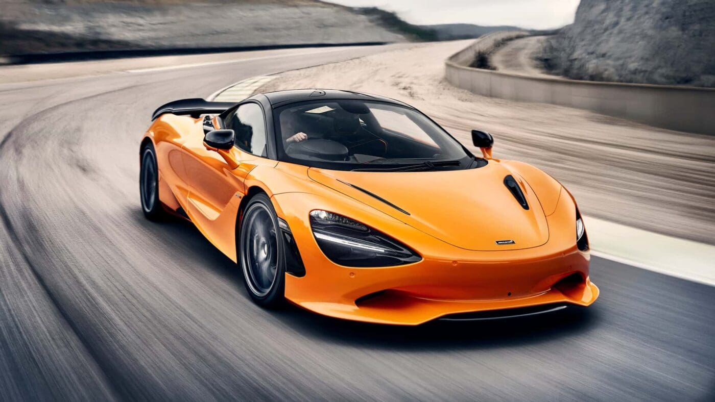 14917 mclaren750scoup.jpg