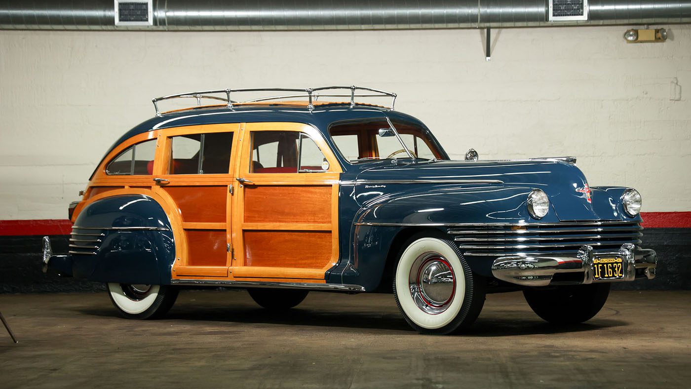 1942 Chrysler Town and Country Barrelback (10)