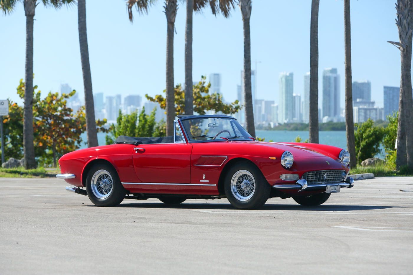 1965 Ferrari 275 GTS by Pininfarina 0