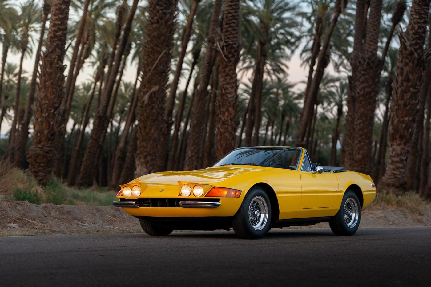 1971 Ferrari 365 GTS 4 Daytona Spider by Scaglietti 8