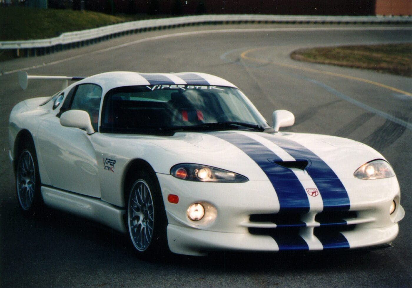1998 Viper Gen2 (2)