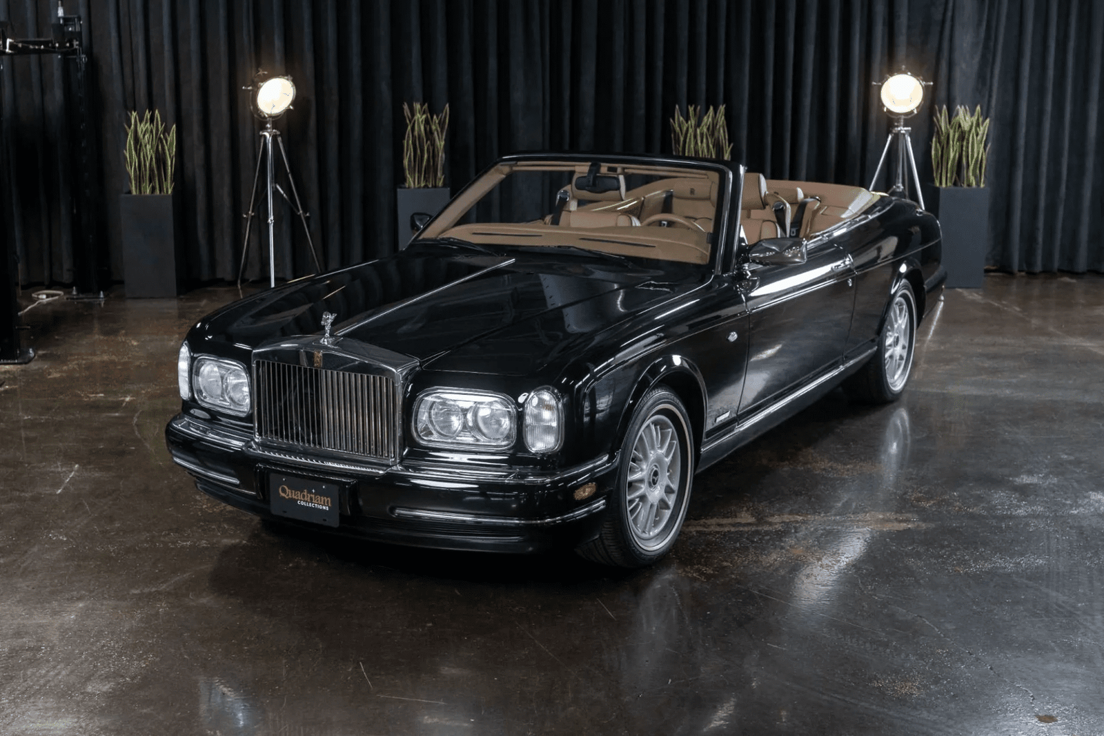2002-rolls-royce-corniche-329995-564262943