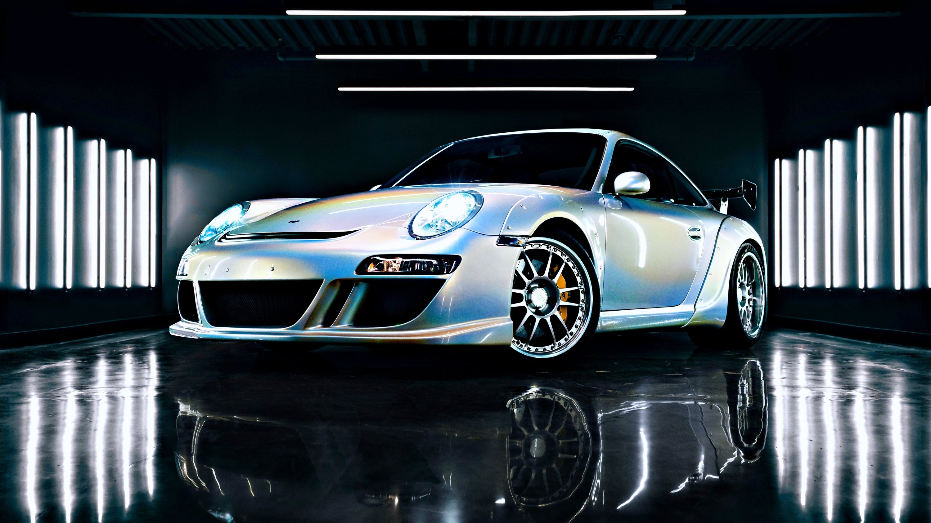 Four Collector-Grade Porsches on duPont REGISTRY Live You Can't Ignore