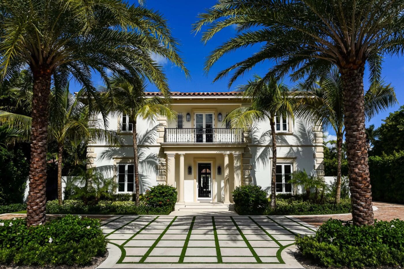 201-dunbar-road-palm-beach-florida_01_r01zwp