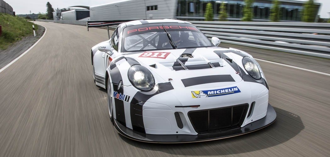 2016-porsche-911gt3r-051515-feature
