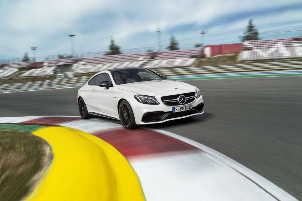 2017 Mercedes-AMG C63 (27)