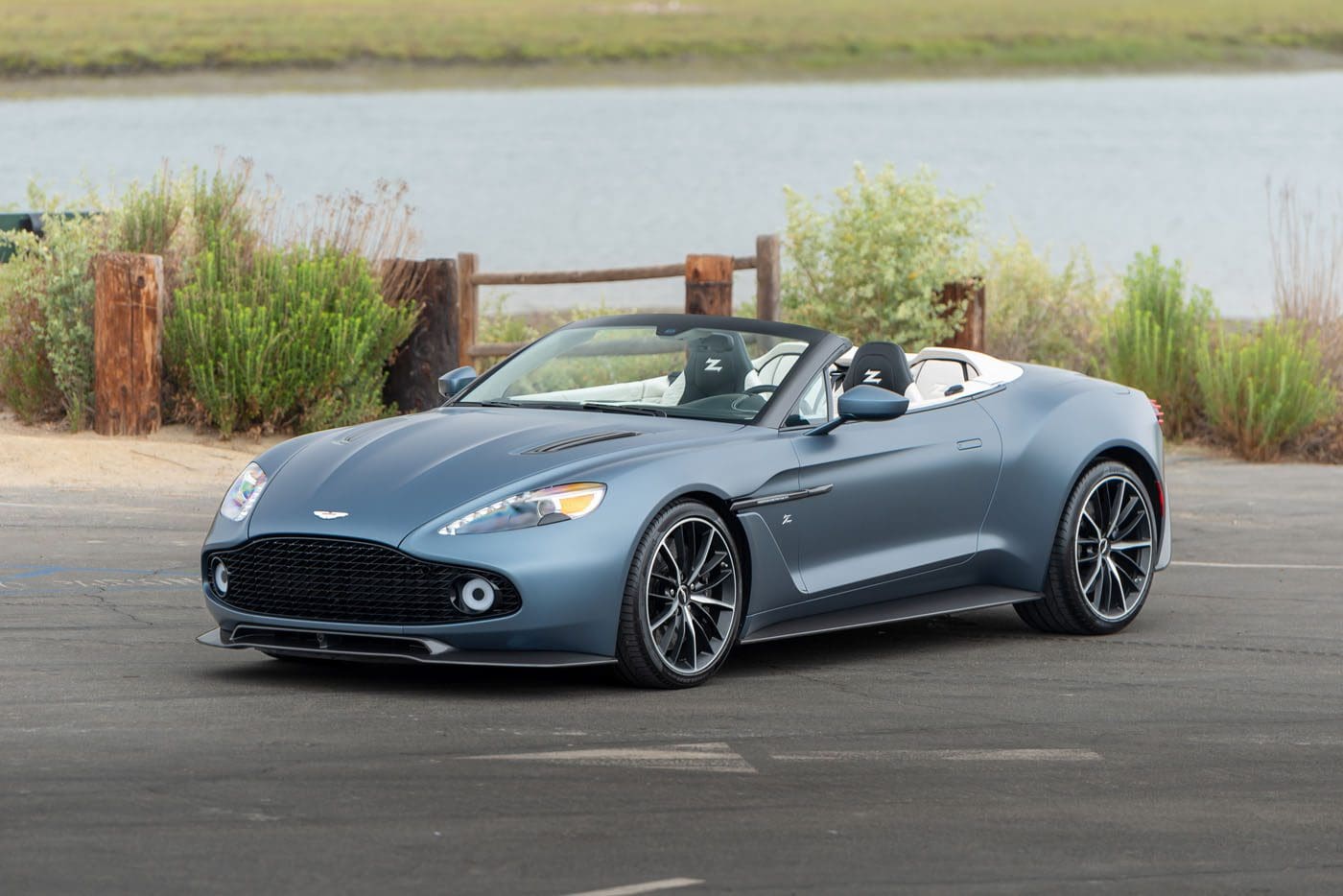 2018 Aston Martin Vanquish Zagato Volante1276765