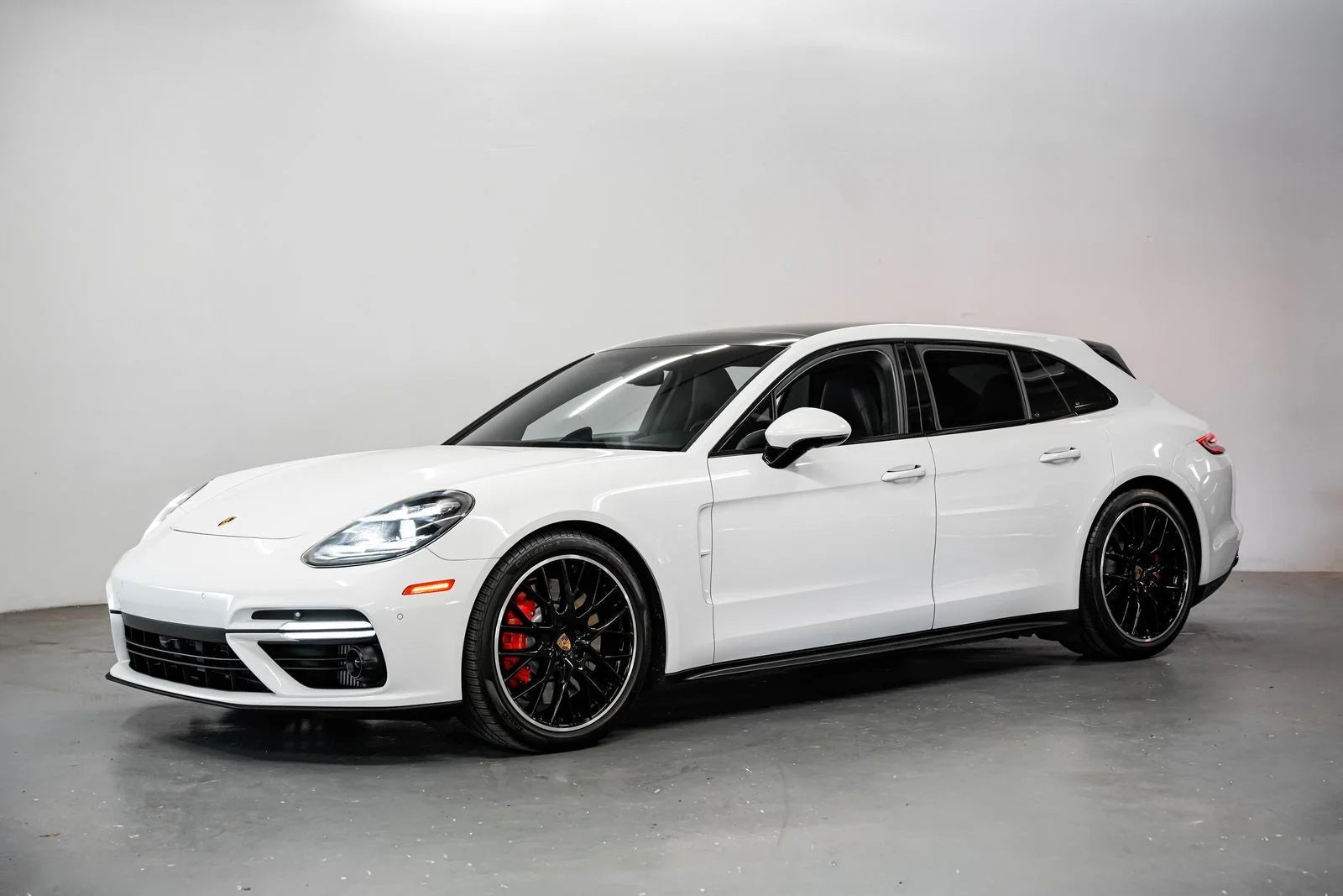 Stand Out With Practical Performance: Luxury Performance Wagons For Sale