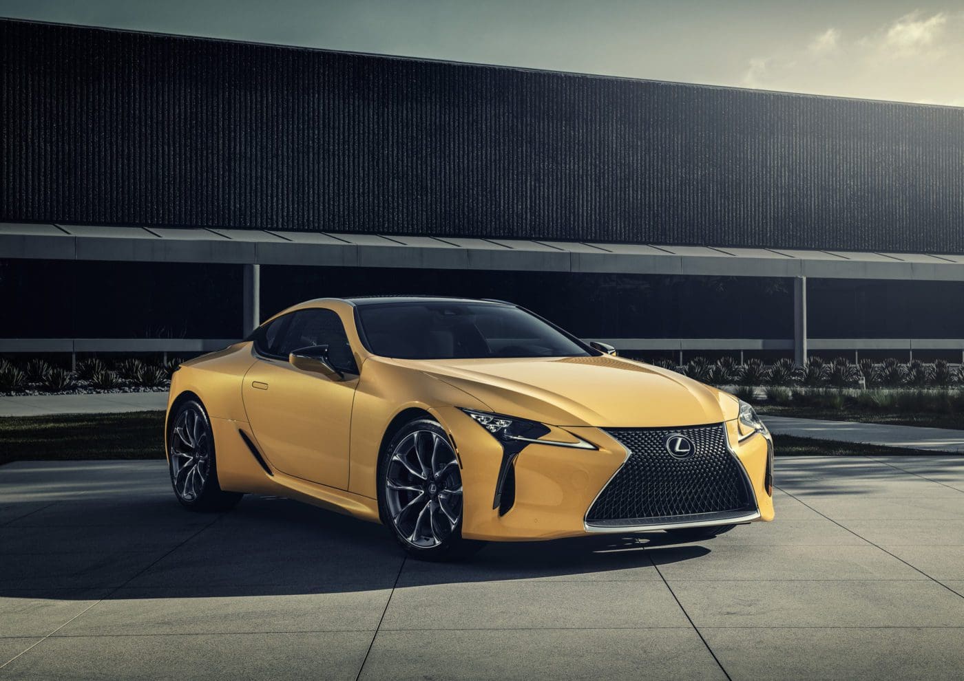 2019_Lexus_LC_500_Inspiration_Edition_f34_53A8EC6923920EFB43D00042D6556CAE0EF13A0B