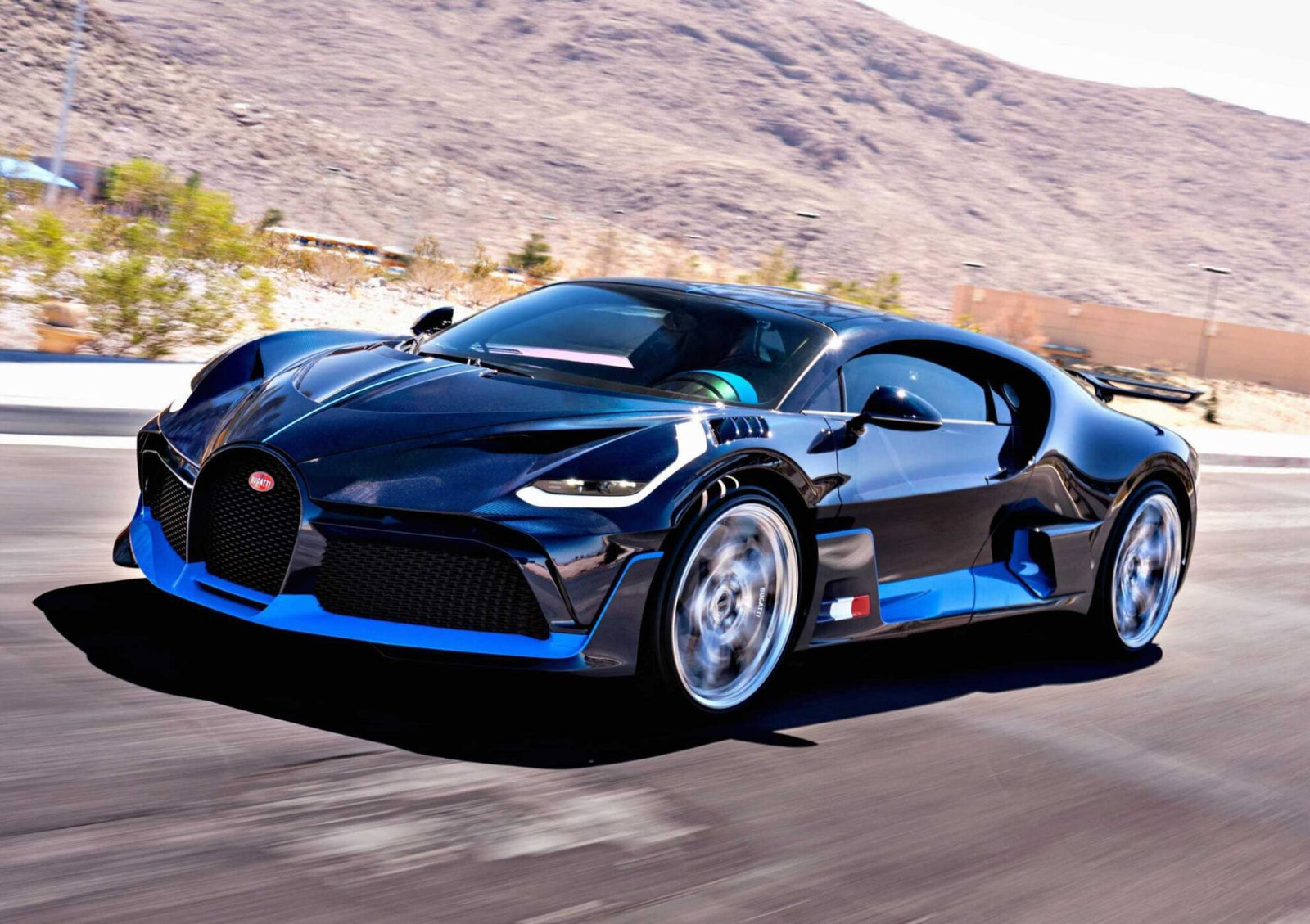 2020 Bugatti Divo-10