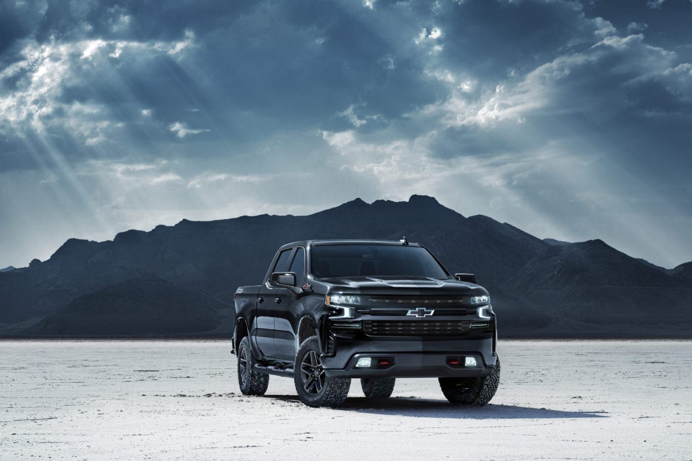 2020 Silverado Midnight Edition revealed at State Fair of Texas
