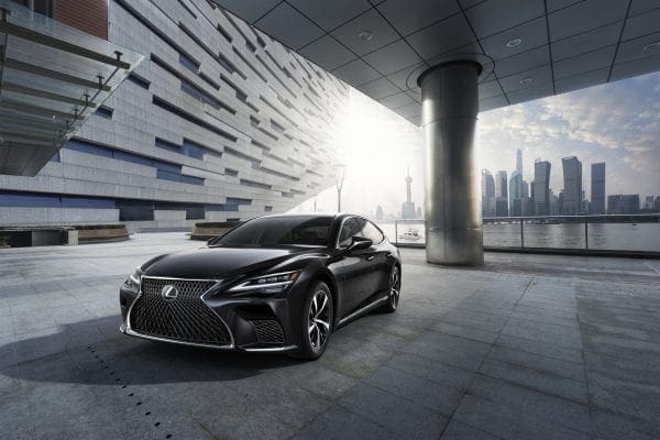 2021 Lexus LS 500 Luxury 001 600x400 1
