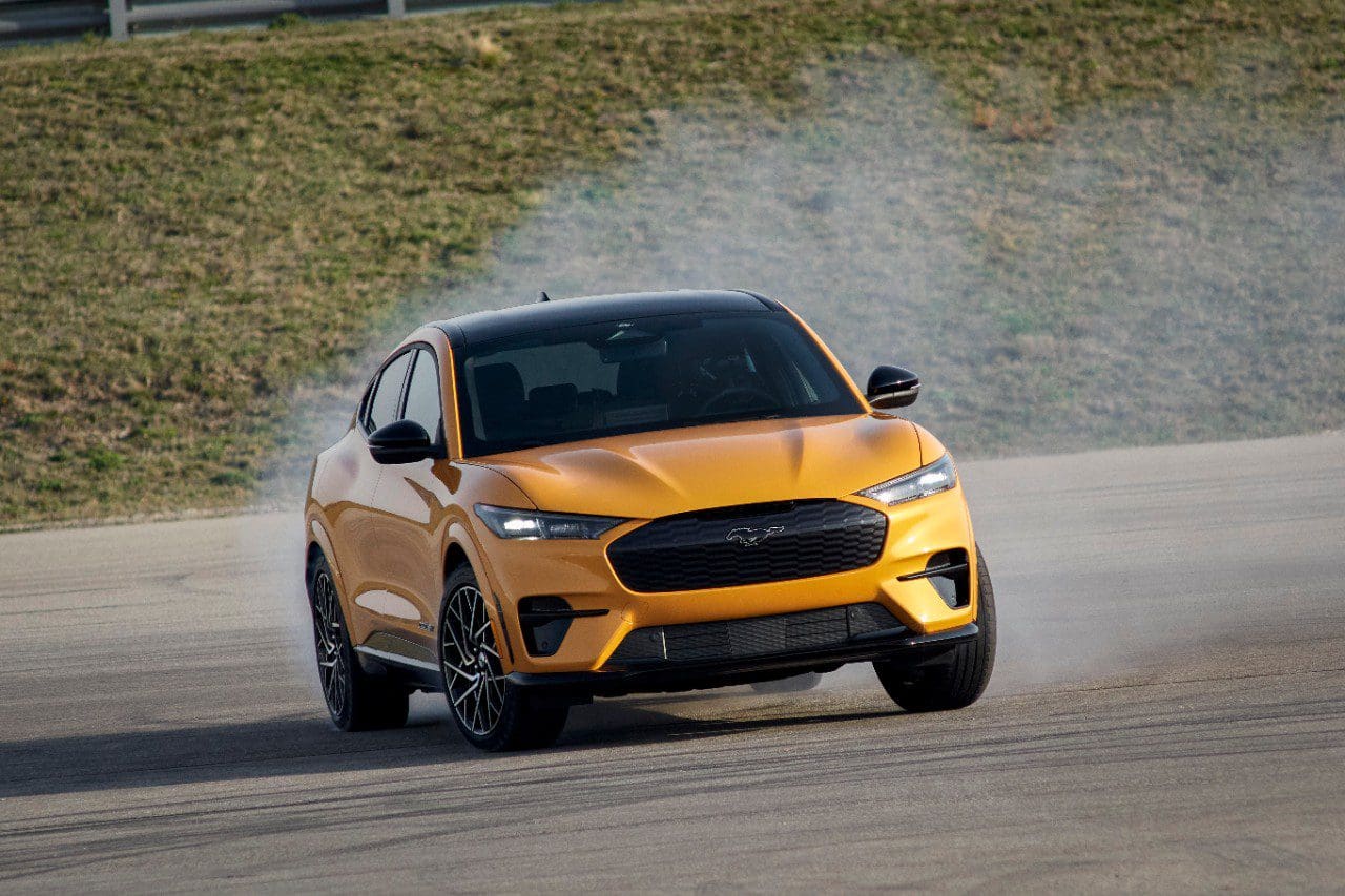 2021 Mustang Mach E GT 04