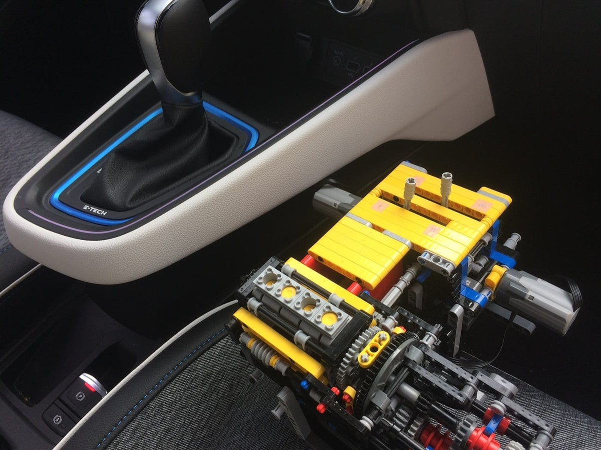 2021 Story Renaut E Tech Lego Plus A Touch Of Boldness 2