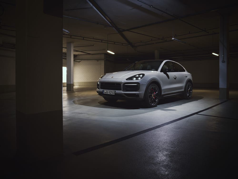 2021-cayenne-gts (1)