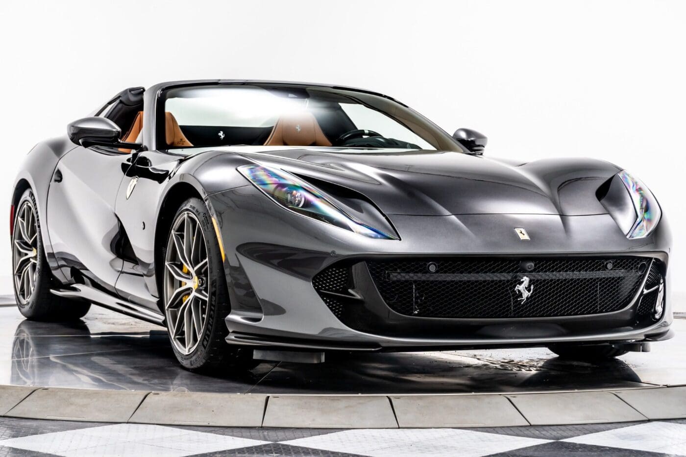 2021 ferrari812 gts 1