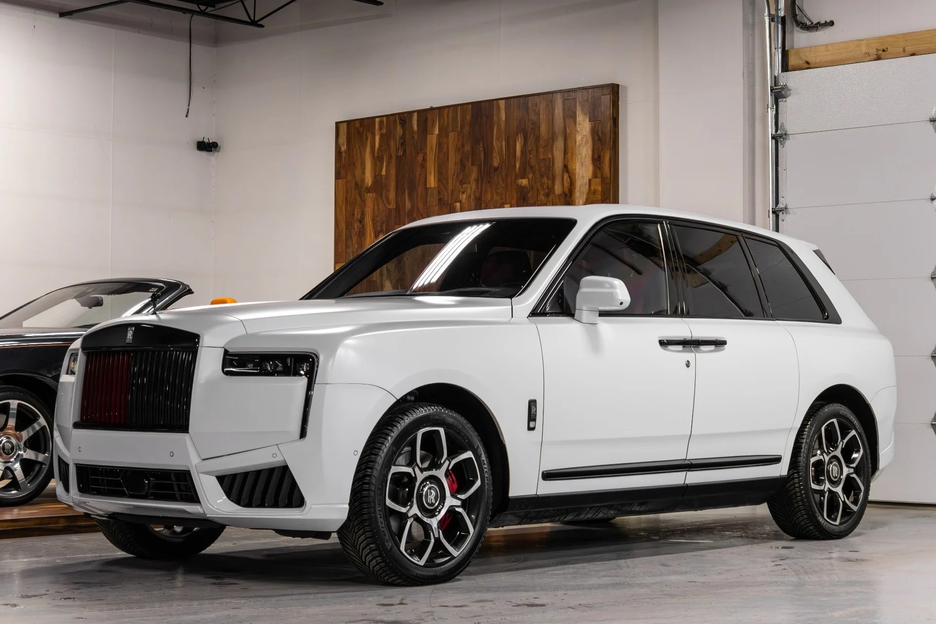 Rolls-Royce Cullinan: Drive The Luxury SUV Pinnacle