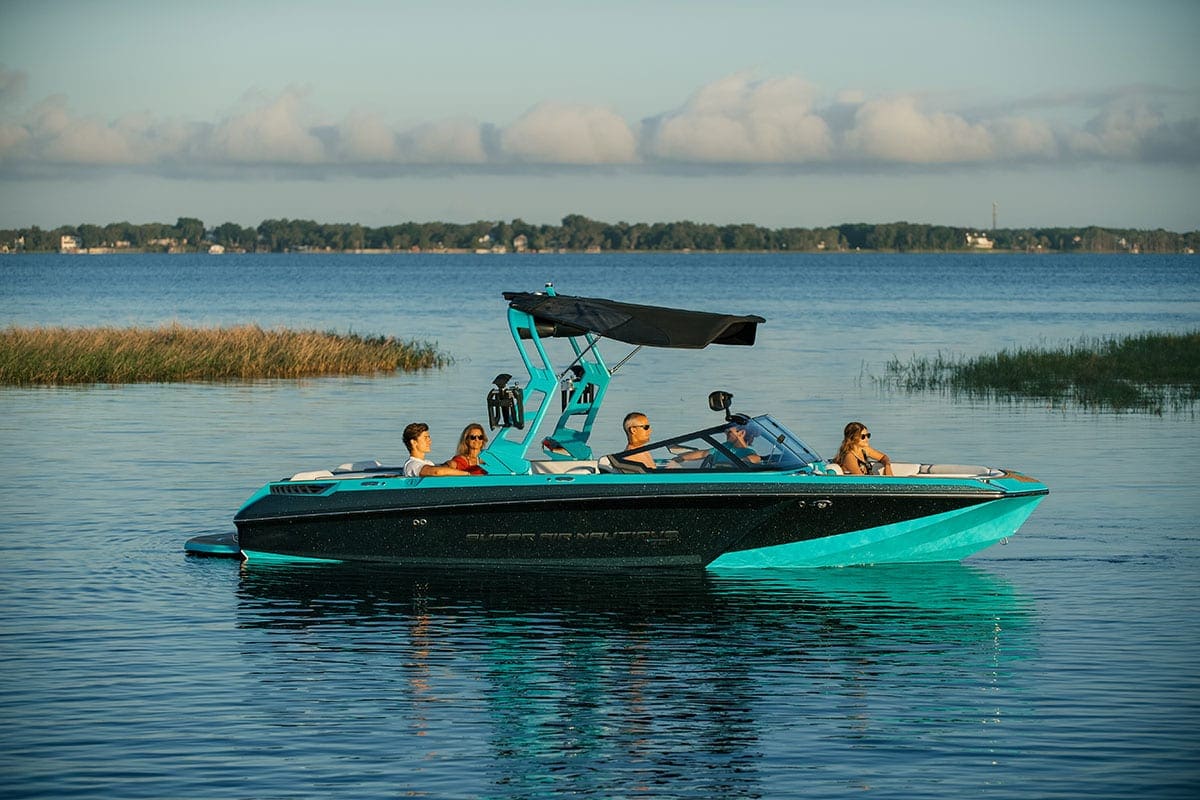 2021_Super_Air_Nautique_GS22e_E_Gallery_05