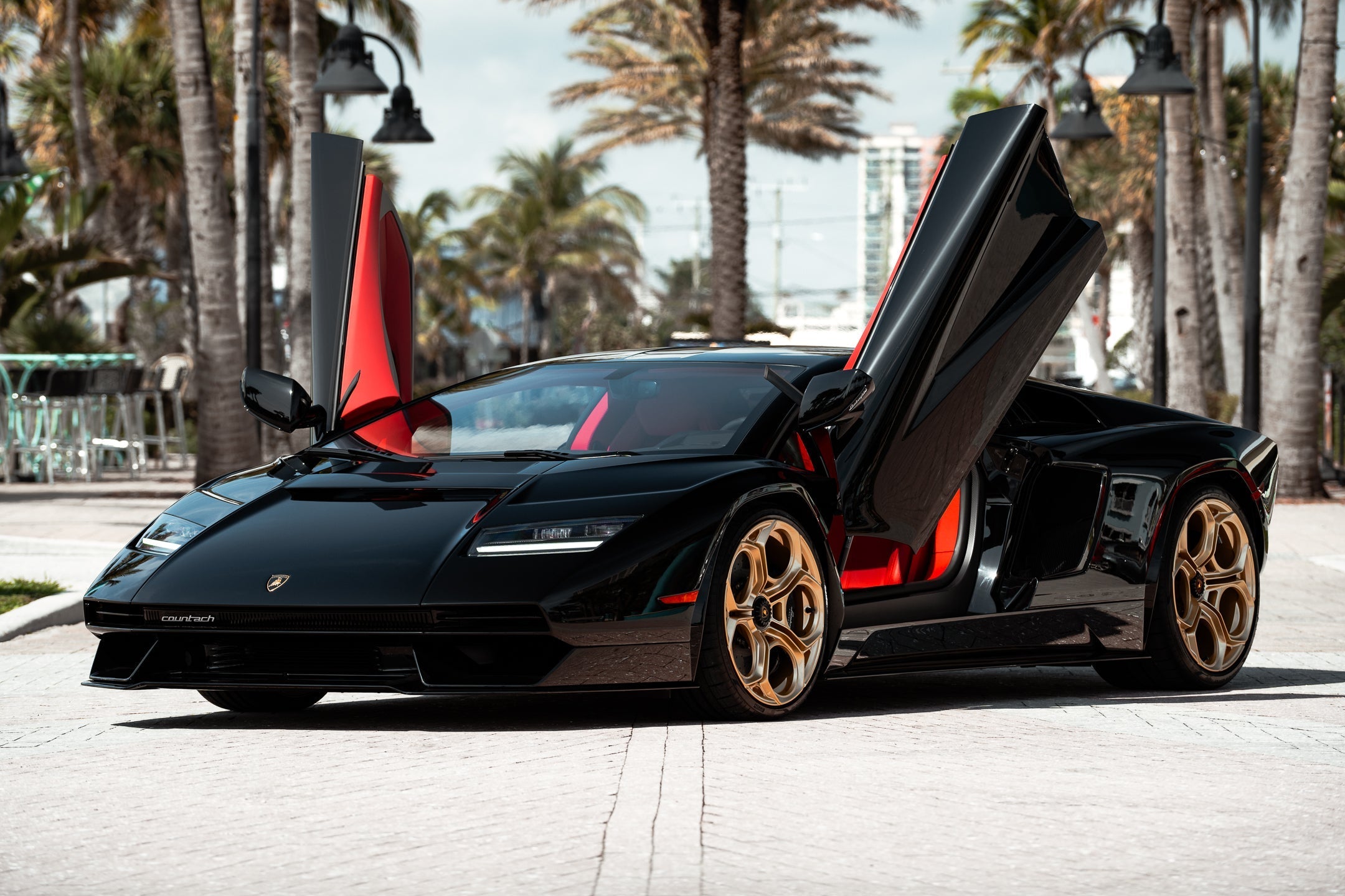2022 Lamborghini Countach LPI 800-4 Being Auctioned by GAA Classic