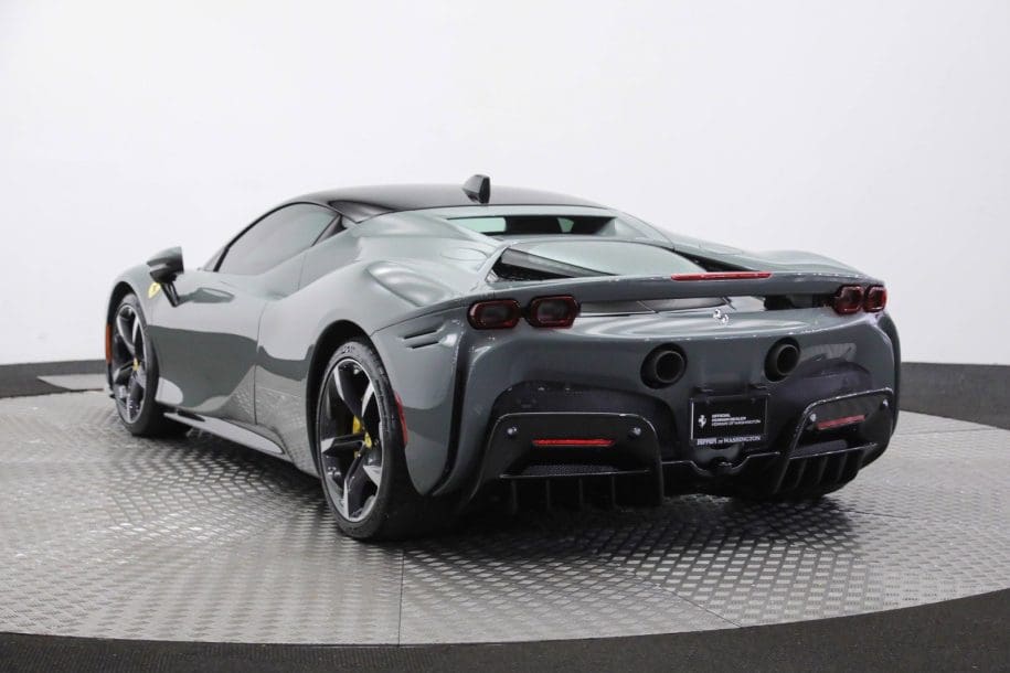 2022 Ferrari SF90 Stradale 949988 390309439