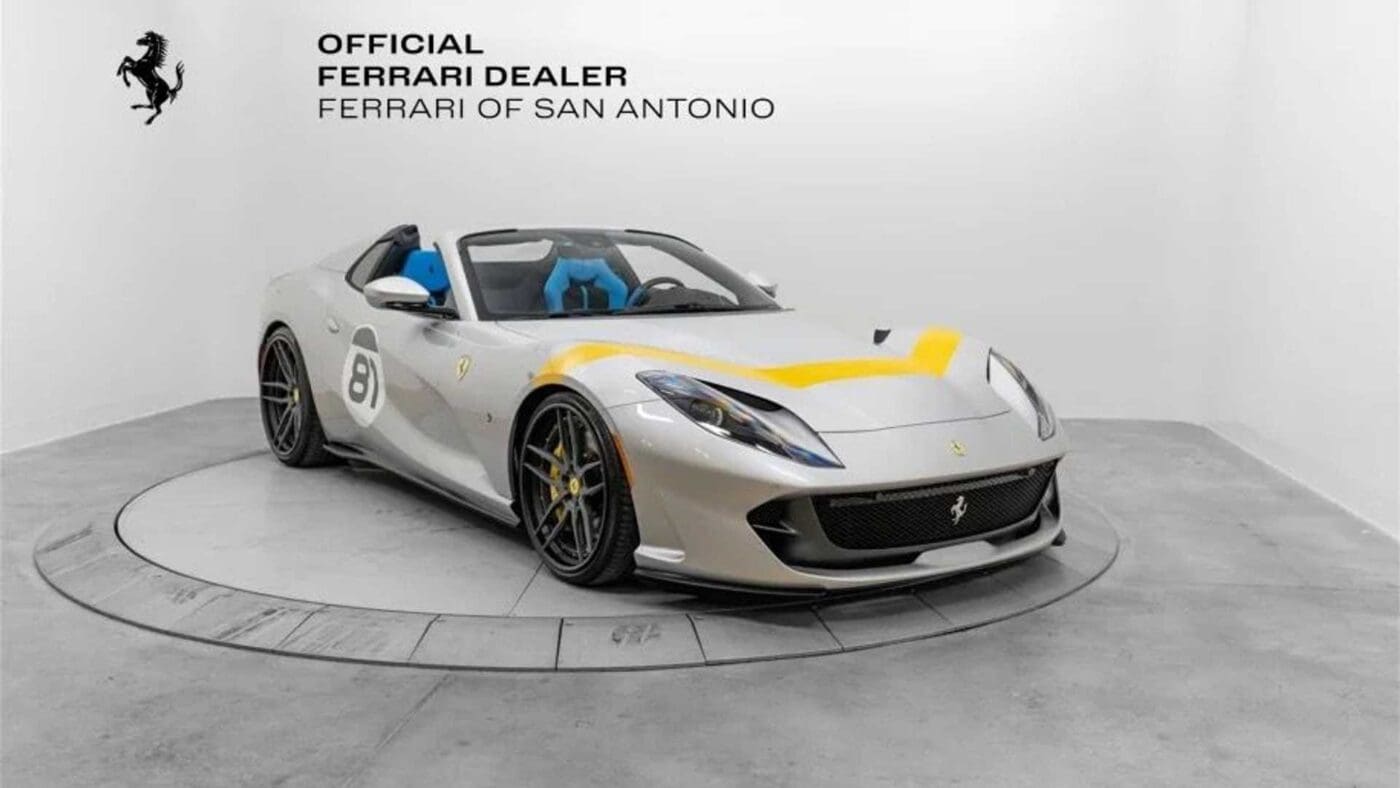 2022 ferrari 812 gts.jpg