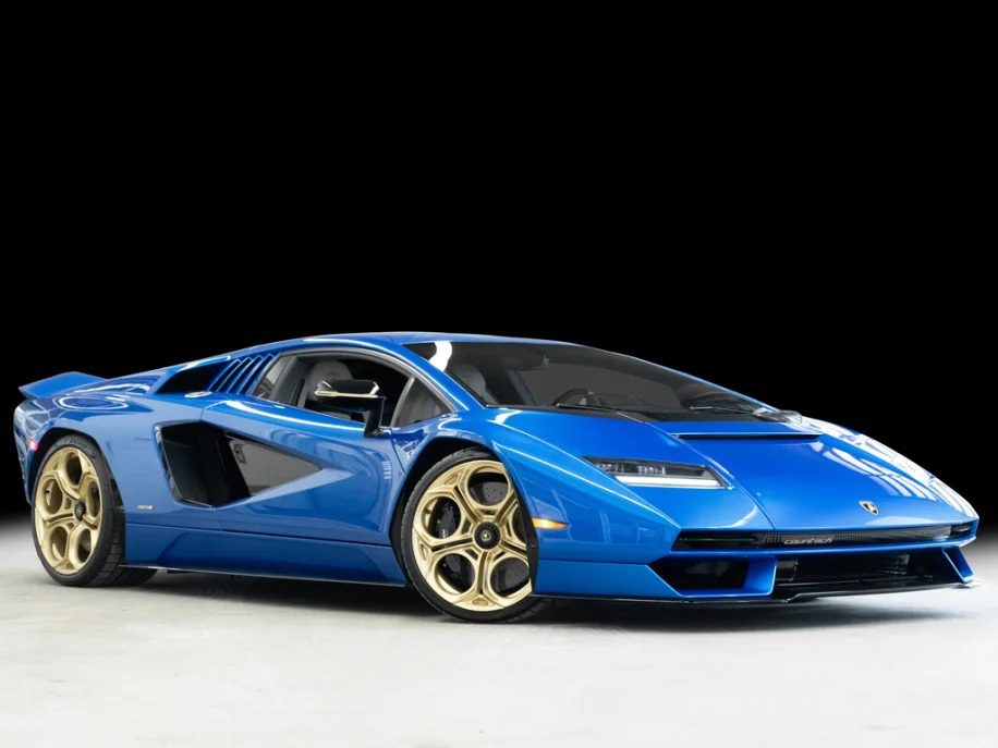 2022 lamborghini countach 331332 (1)