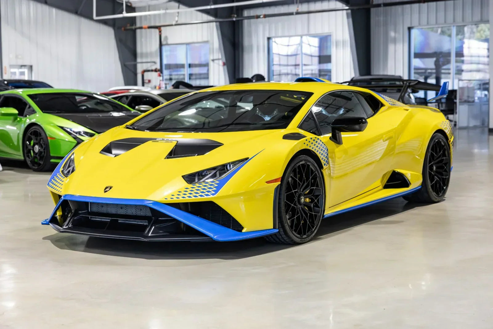 Italian Track Star: The Best Lamborghini Huracan STOs For Sale