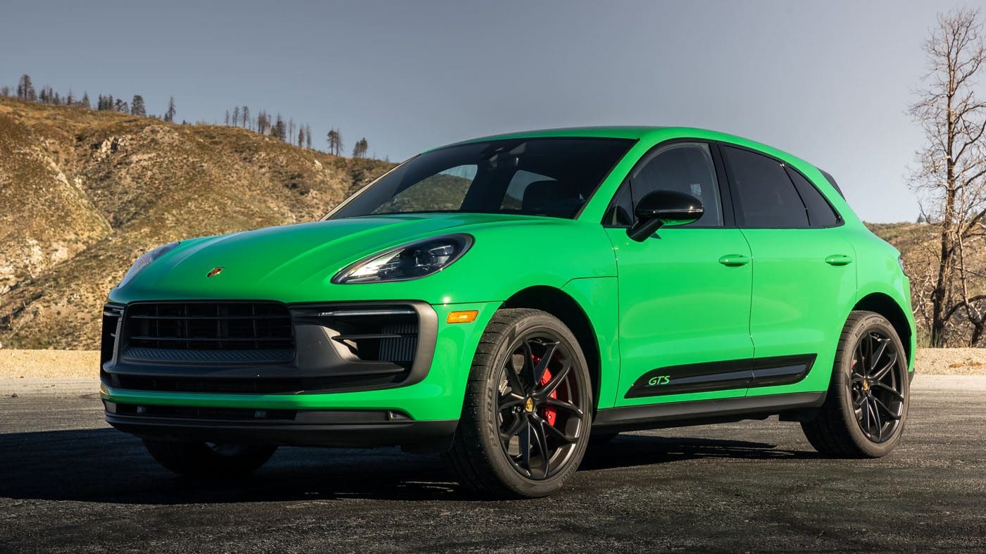 2022 macan gts 1