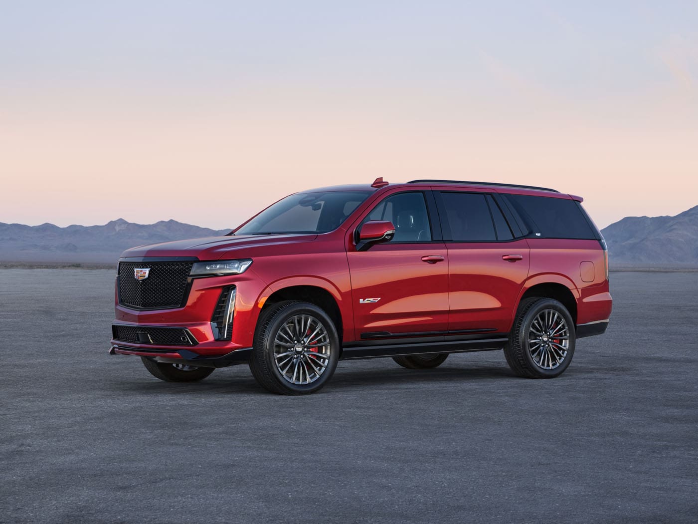 2023 Cadillac Escalade V 001