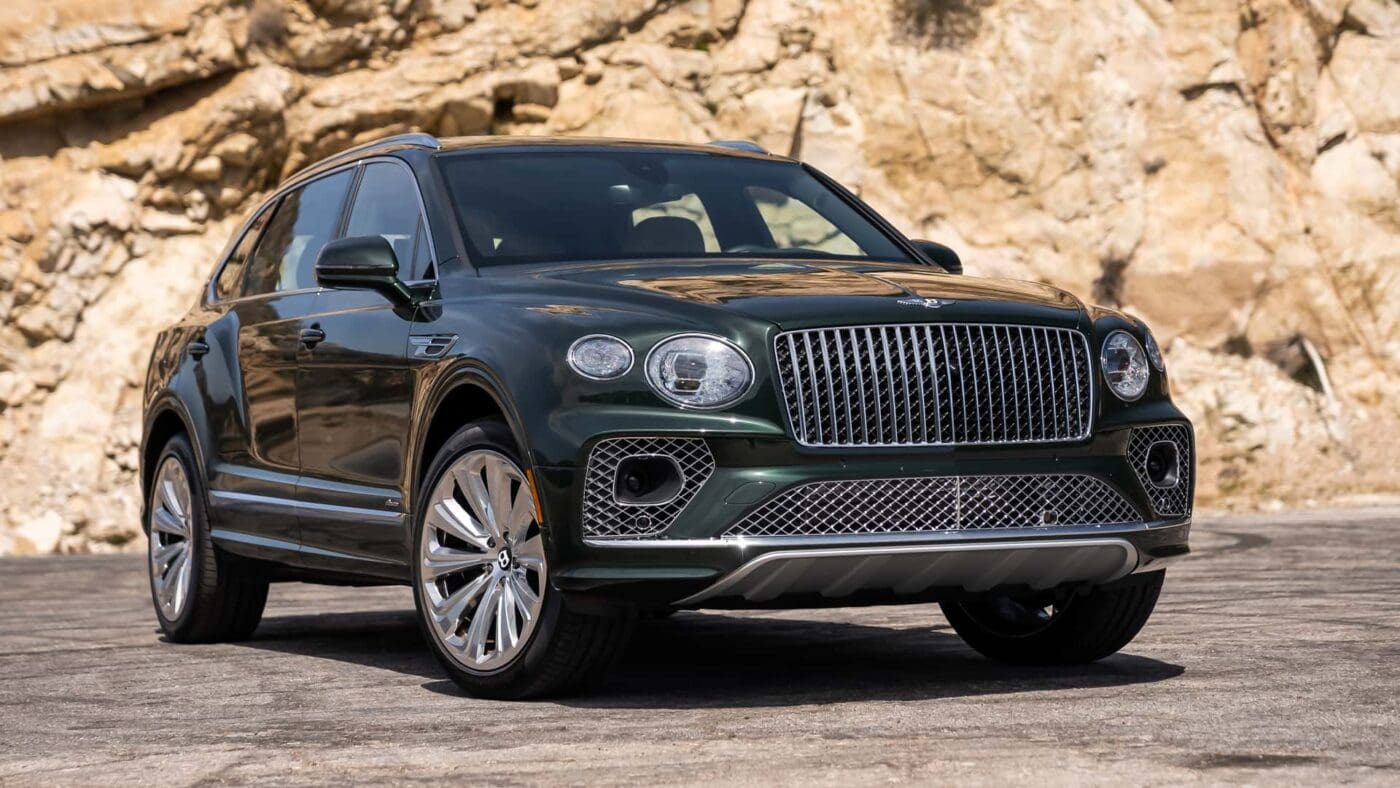 2023 bentley bentayga ewb.jpg