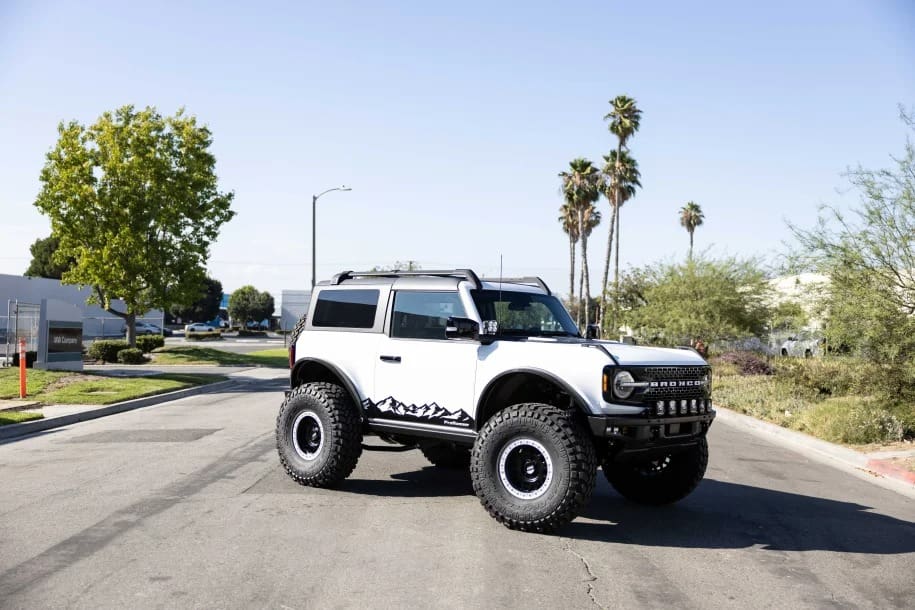 2023 ford bronco 173979 11716569