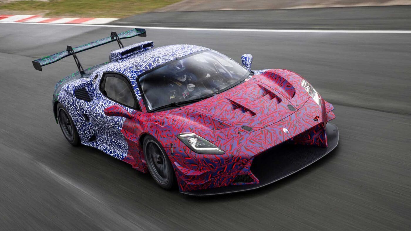 2023 maserati mc20 gt2.jpg