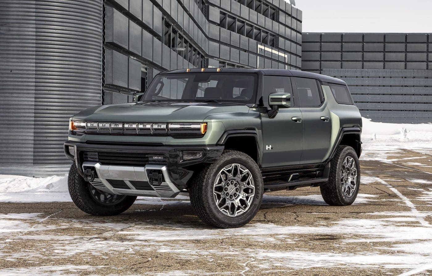 2024 GMC HUMMER EV SUV 004