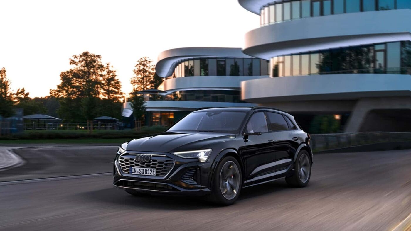 2024 audi sq8 e tron.jpg