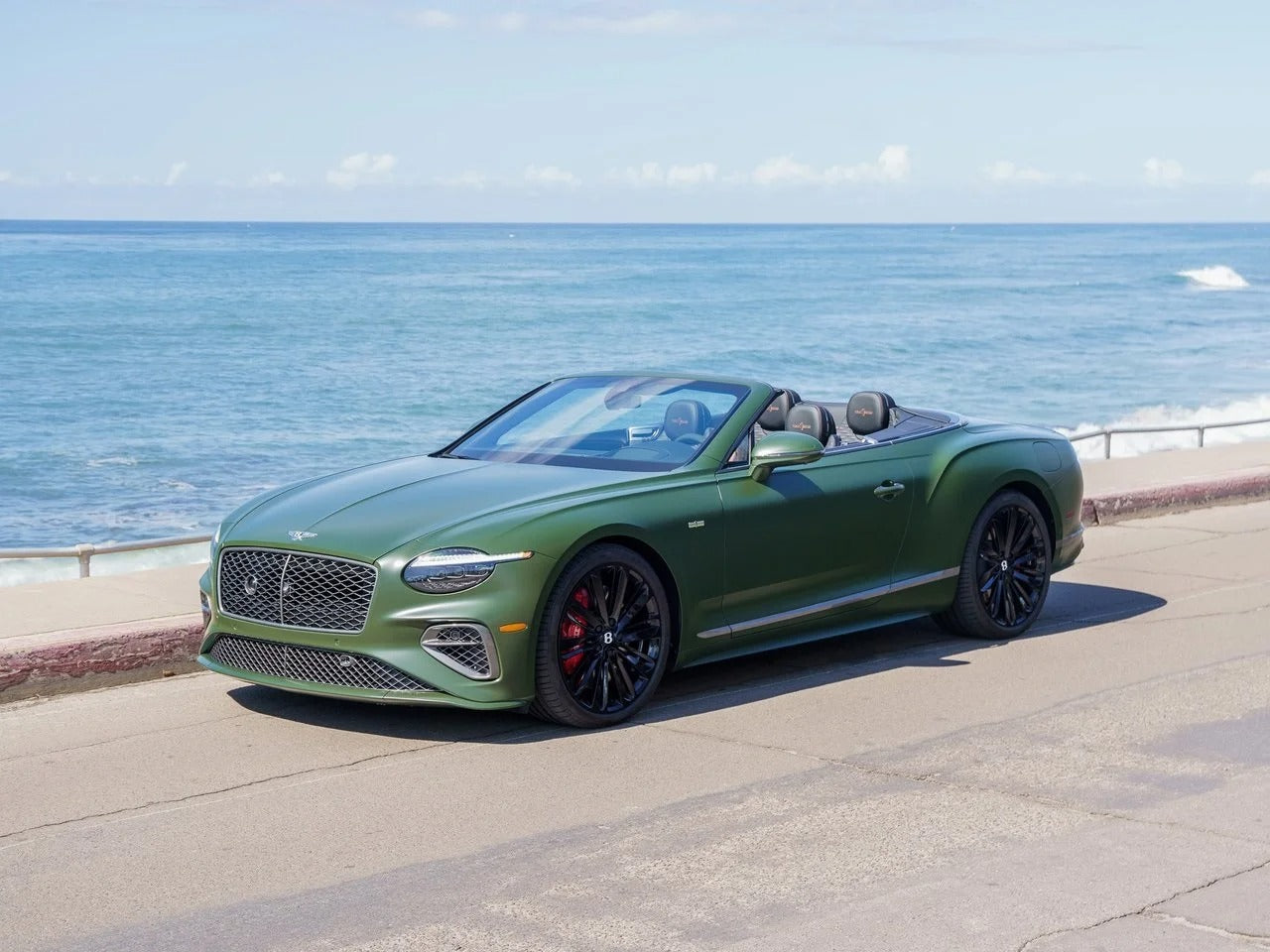 Own An Exquisite Luxury Tourer: Bentley Continental GT/GTC