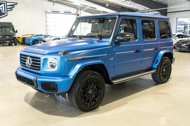 2025-mercedes-benz-g-class-21988 (1)