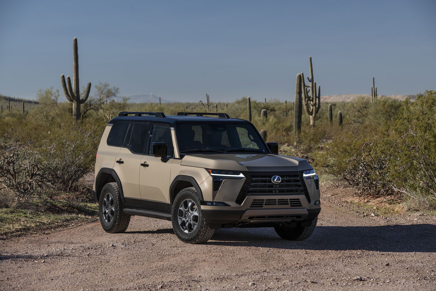 2025_Lexus_GX_Overtrail_Earth_16