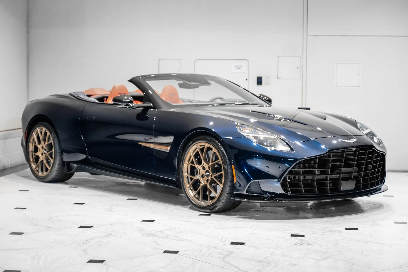 A New V12 Pinnacle: Aston Martin Vanquish For Sale