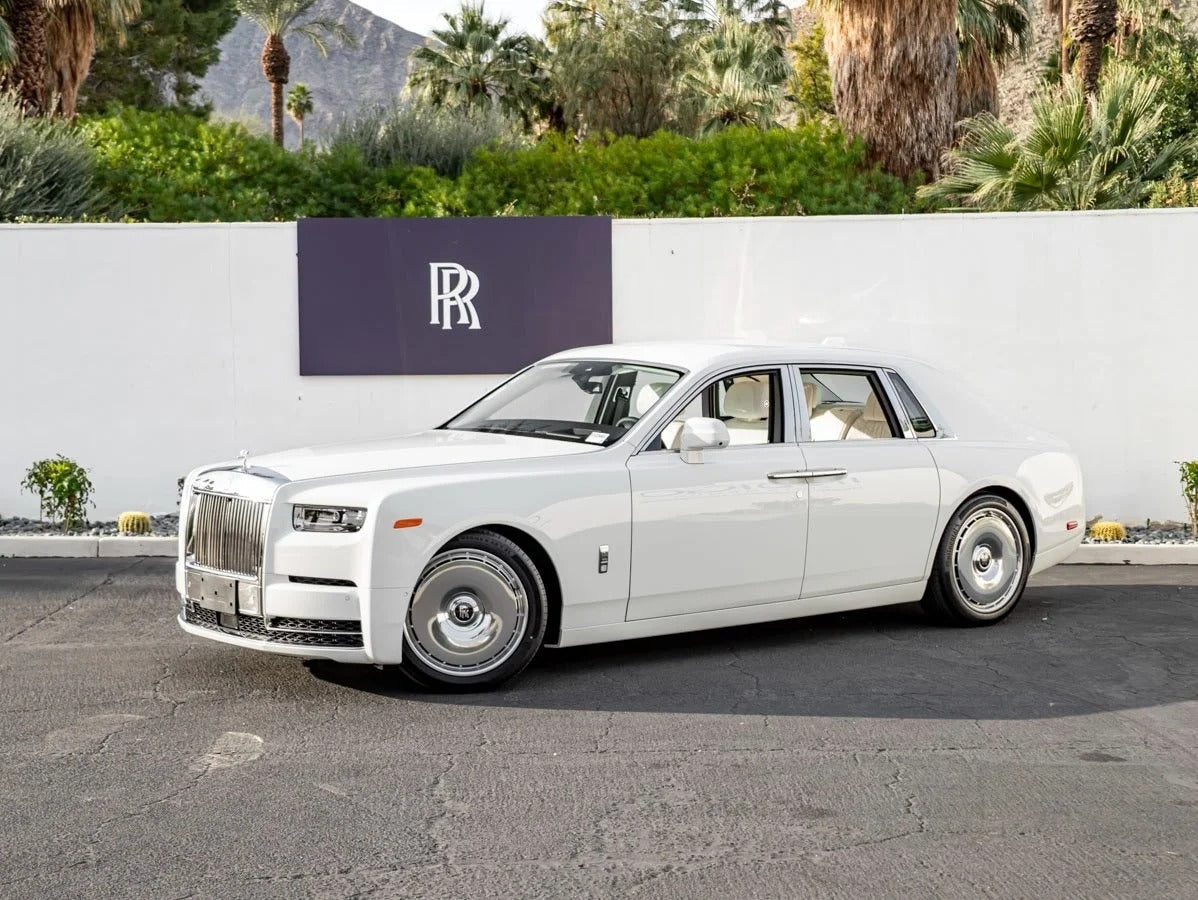 Rolls-Royce: Own The Quintessential Ultra-Luxury Car