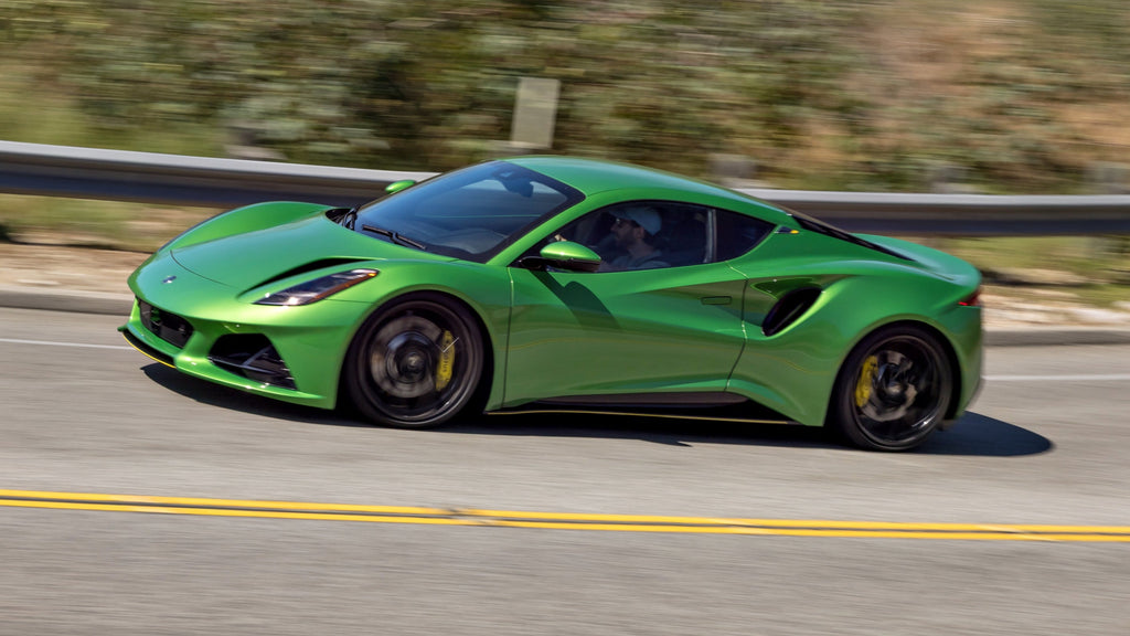 Review: 2026 Lotus Emira Turbo SE Racing Line