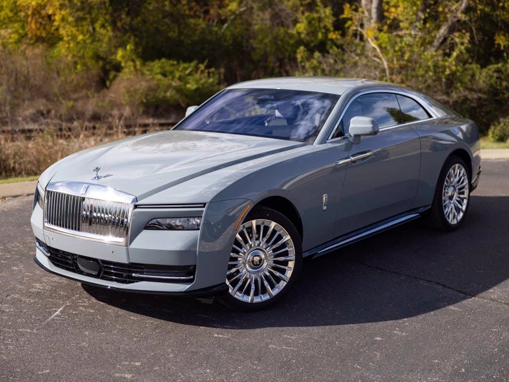Own The Rolls-Royce Spectre: The Electric Ultra-Luxe Super Coupe